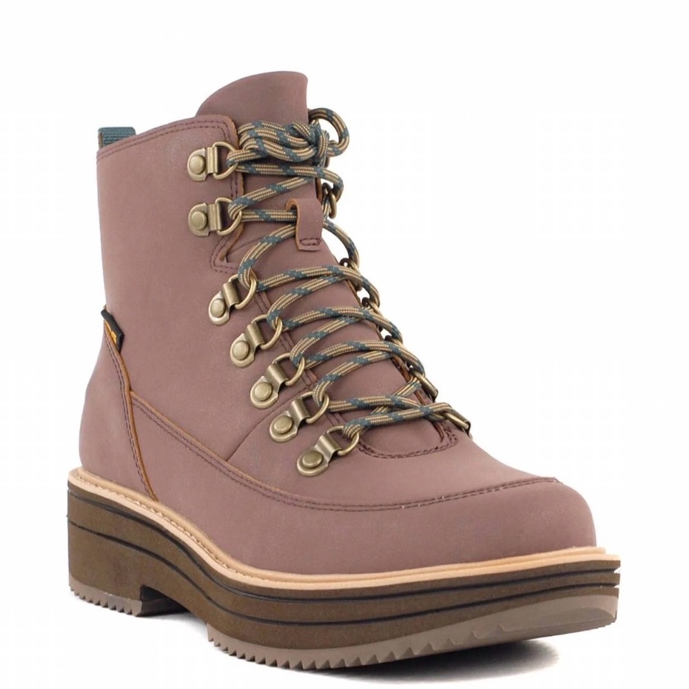 HOST PICK 🎉🎉 Teva Women’s Fashion Lace Up Boots, TTS, Size 9 - Picture 3 of 12